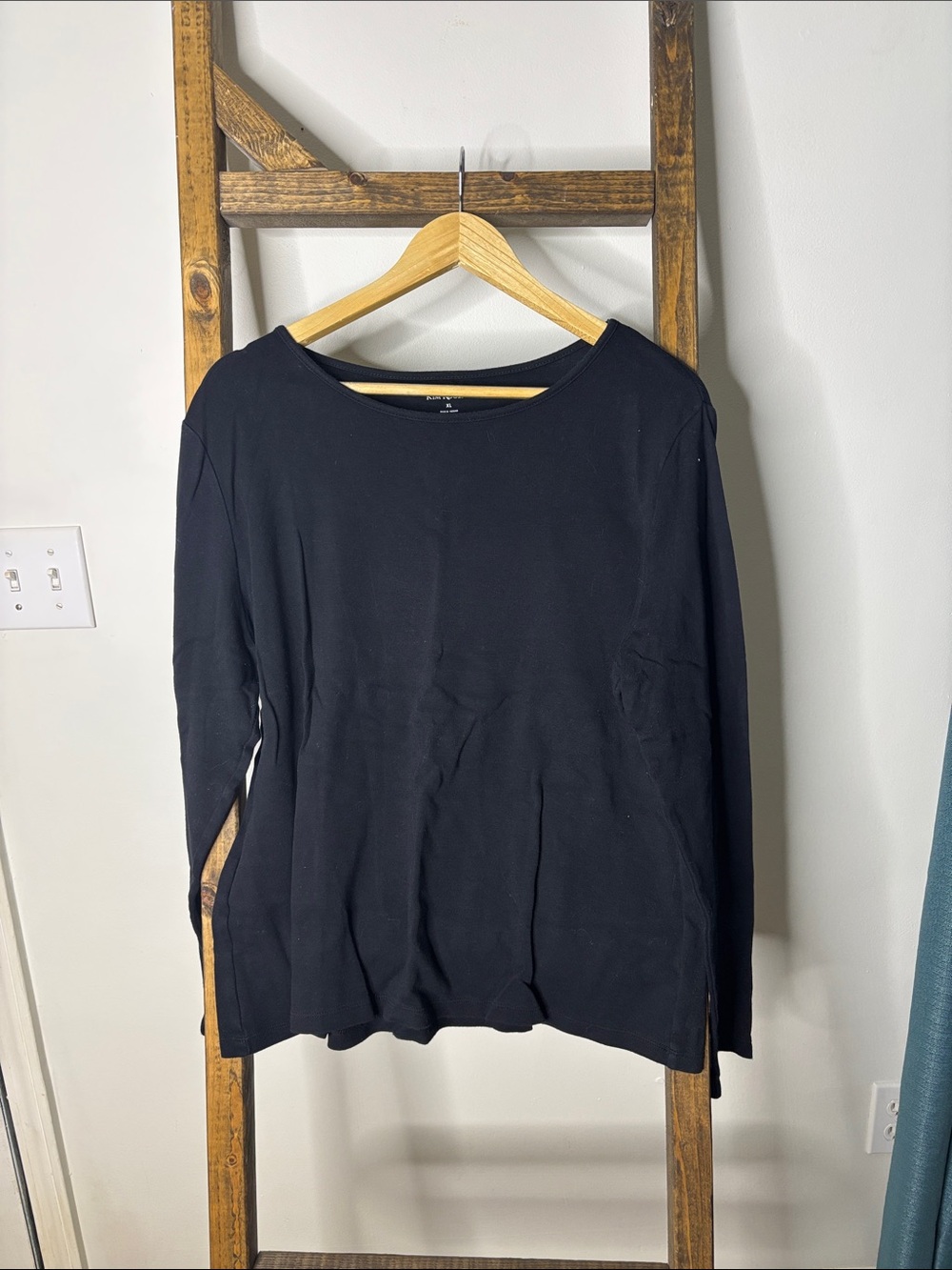 Kim Rogers Black Long-Sleeve Scoop Neck Top